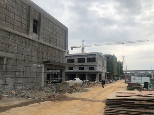 黃金商鋪預(yù)鑒財富，建工城陵磯國際汽車城工程進展喜人